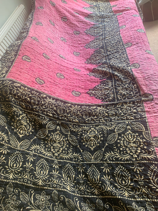 Reversable Vintage Sari Throw | 101