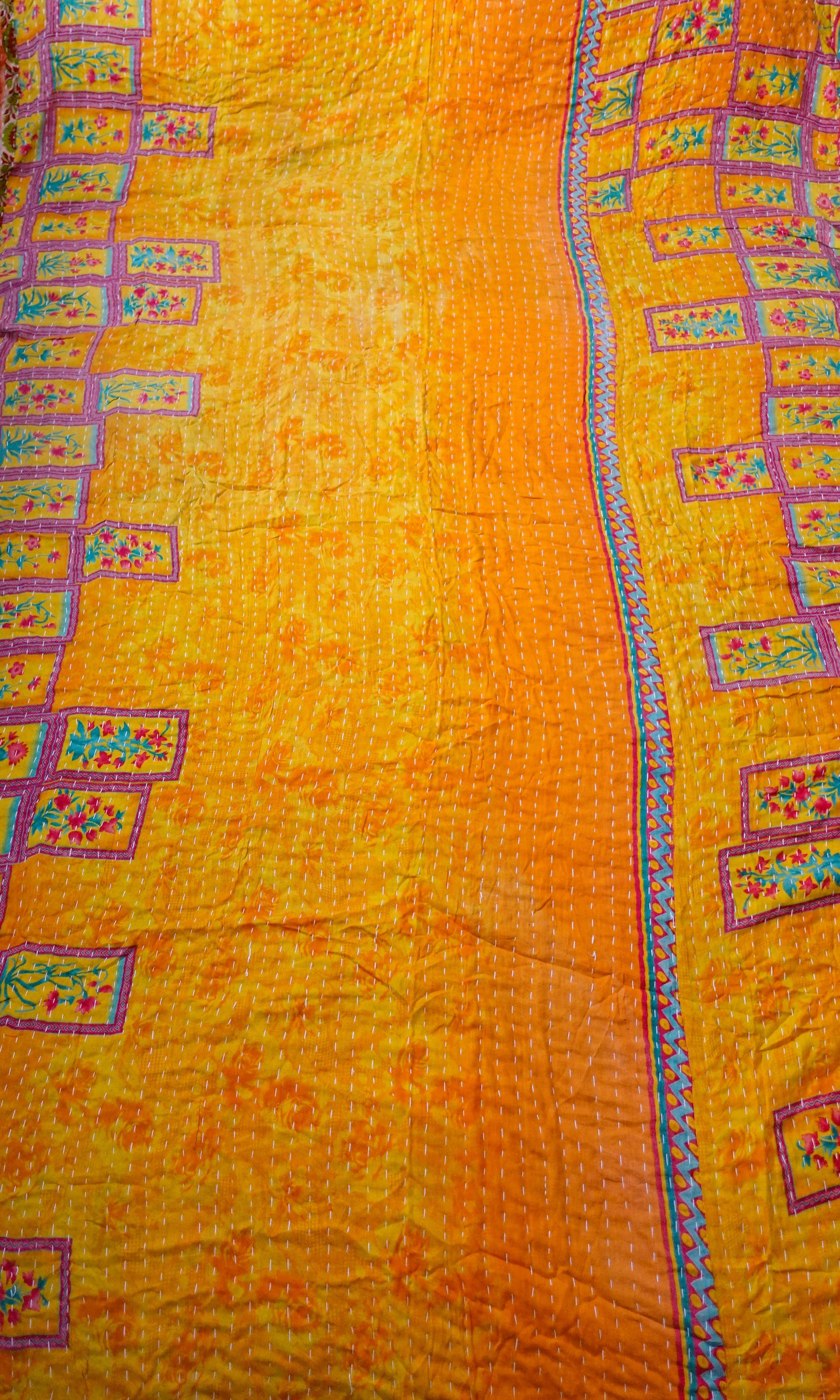 Reversable Vintage Sari Throw | 122