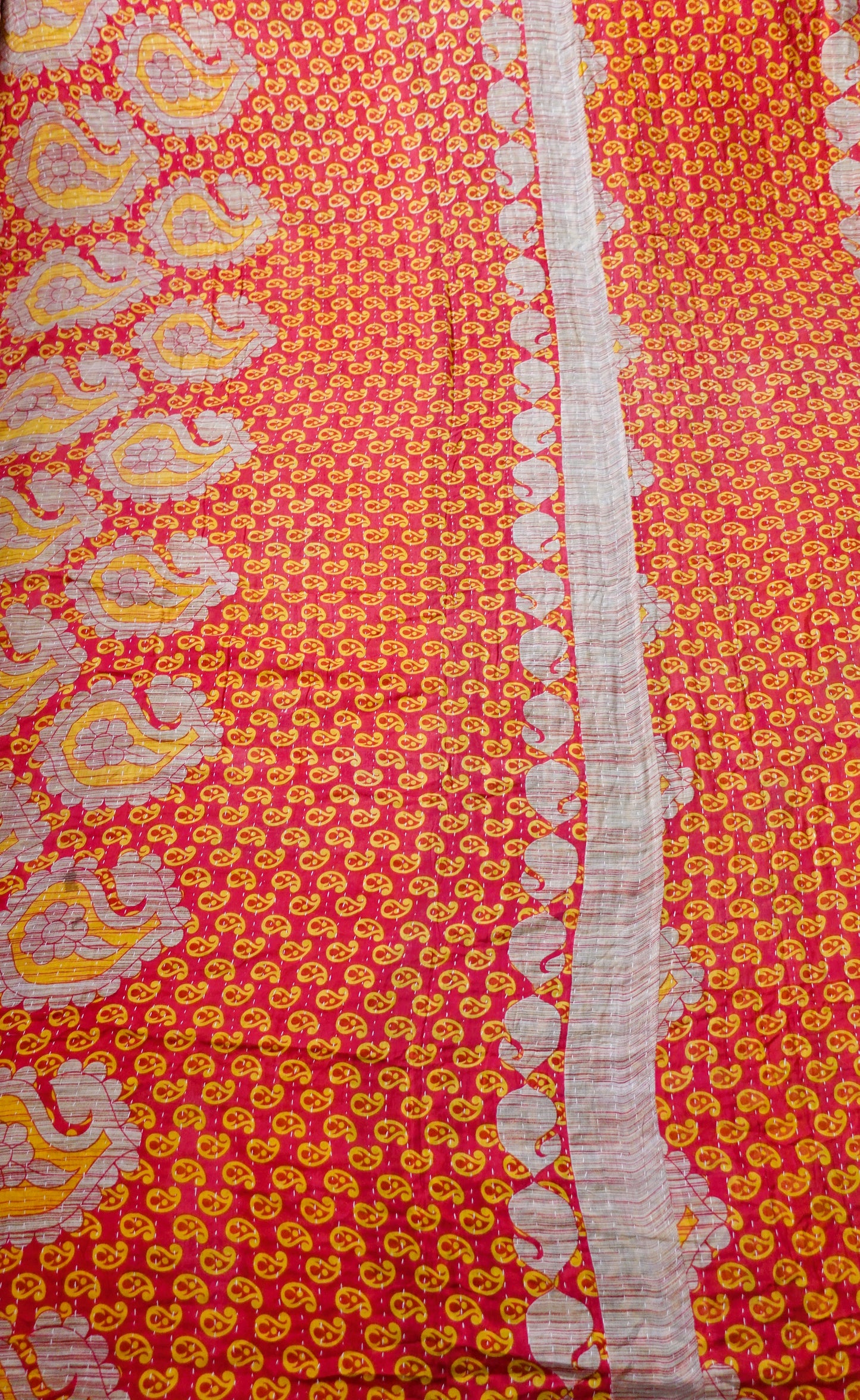 Reversable Vintage Sari Throw | 123