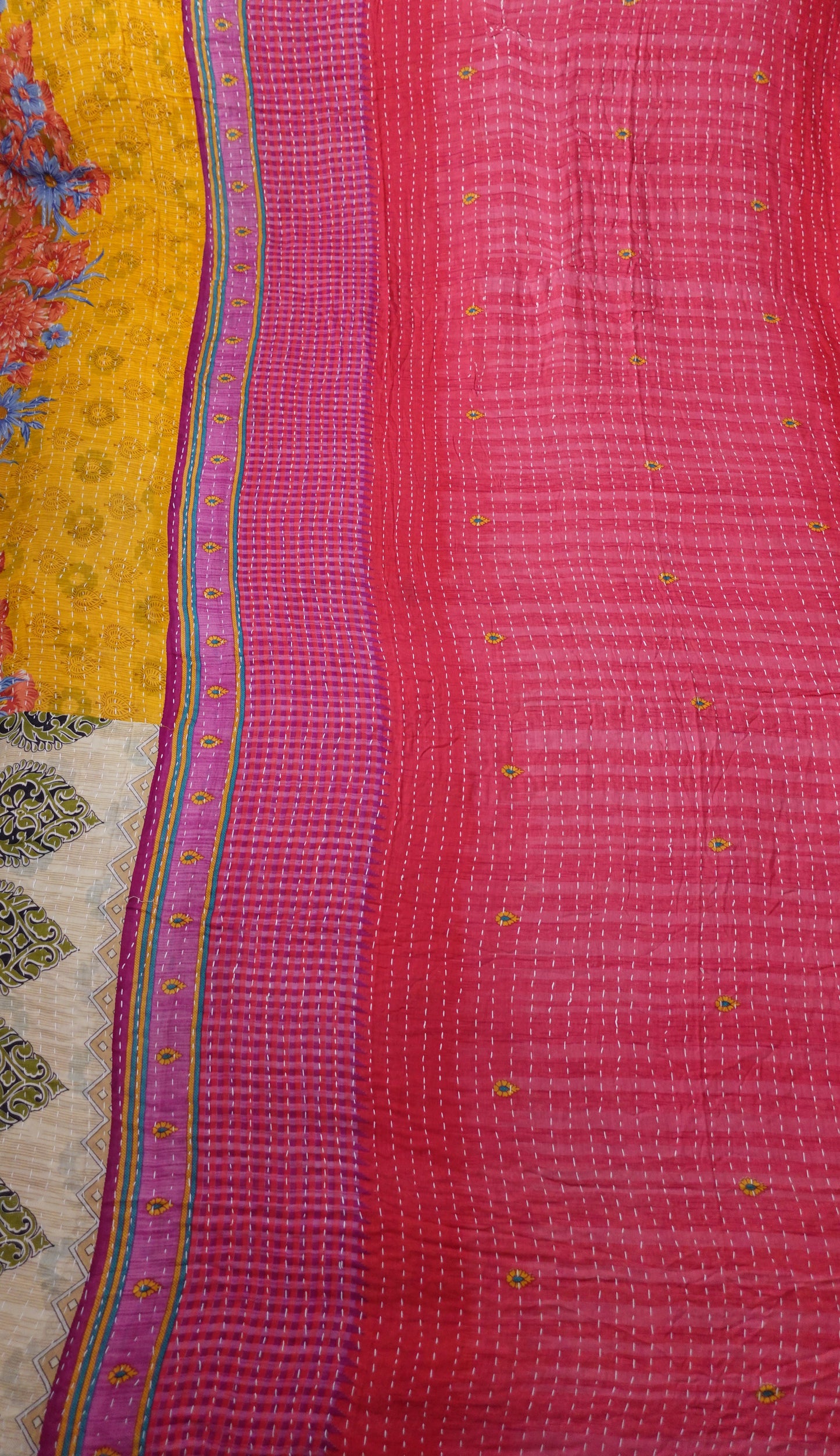 Reversable Vintage Sari Throw | 129
