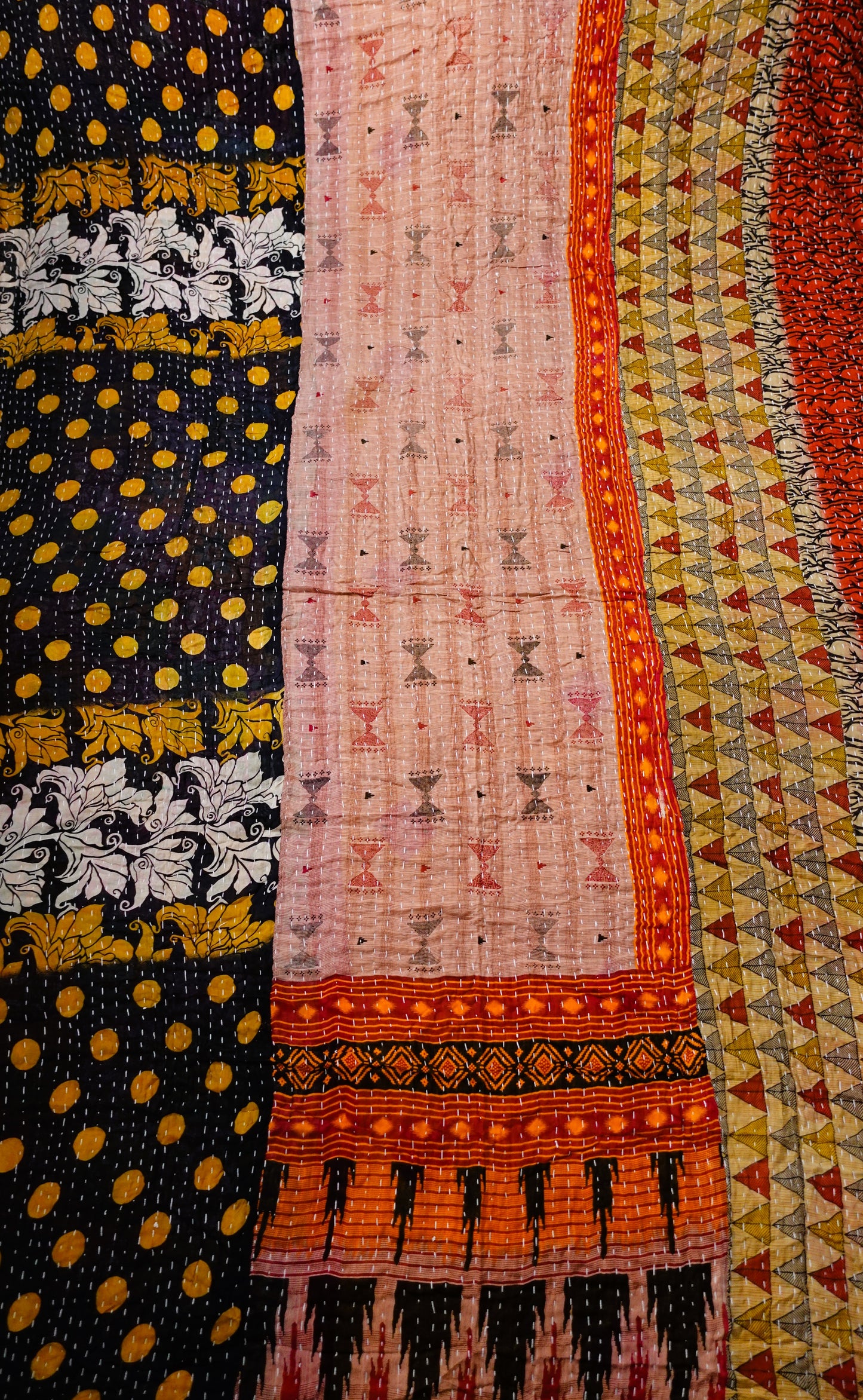 Reversable Vintage Sari Throw | 134