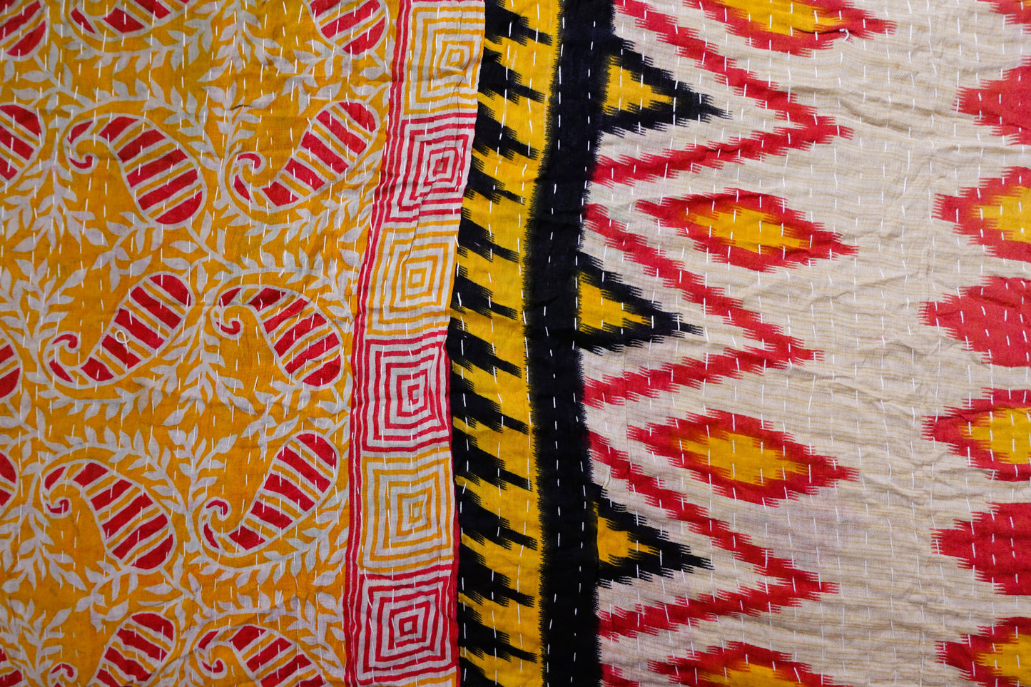 Reversable Vintage Sari Throw | 134