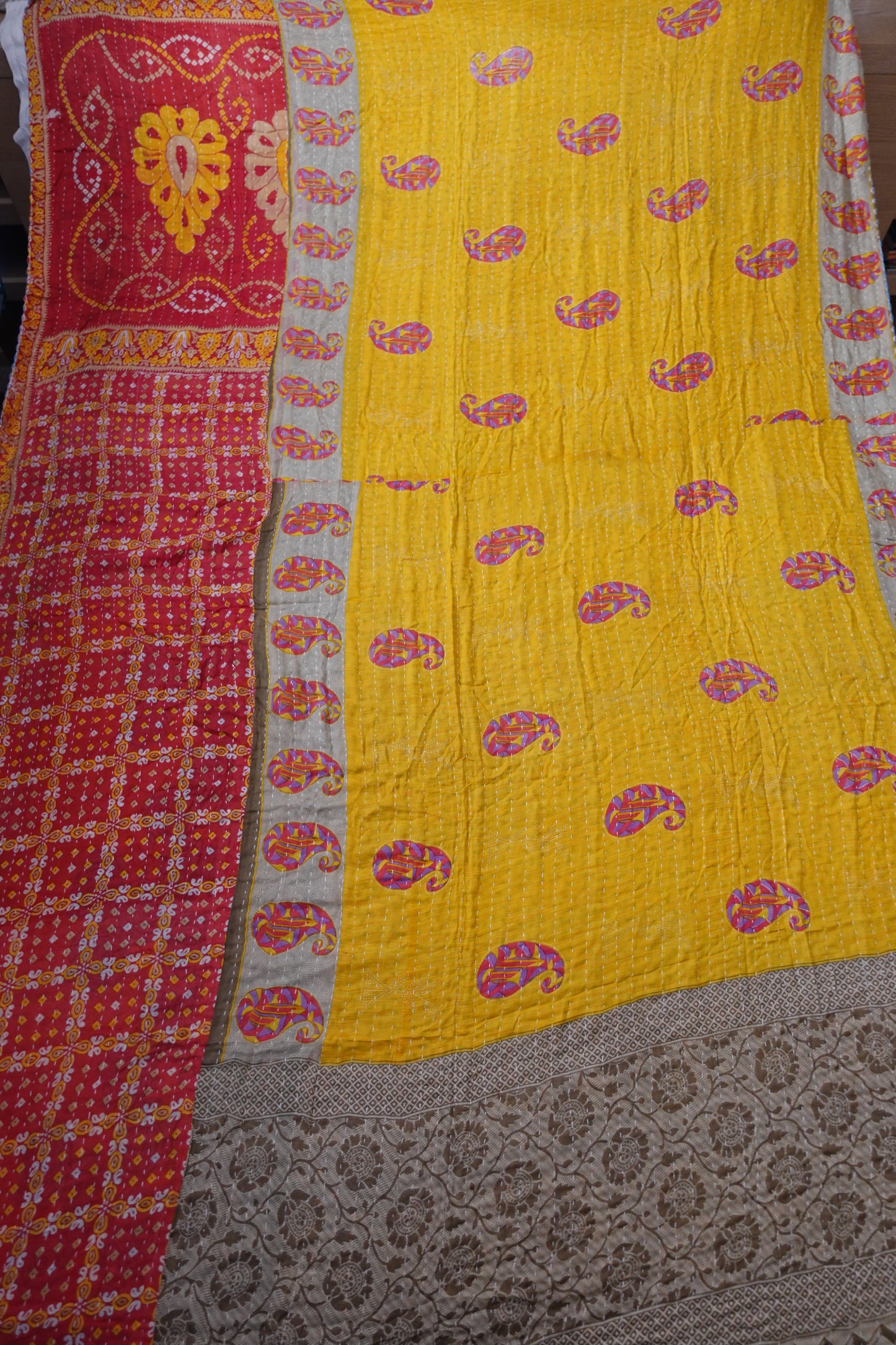 Reversable Vintage Sari Throw | 144
