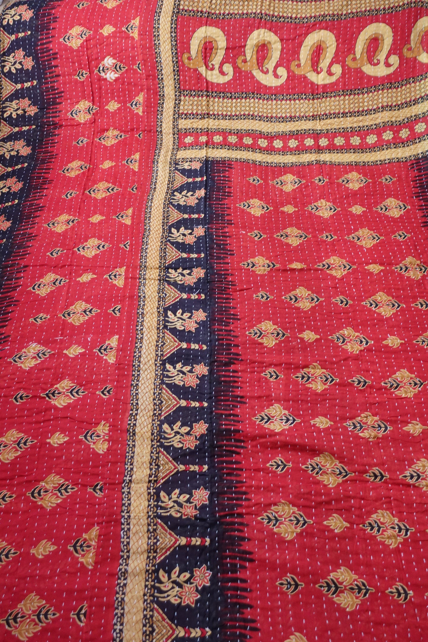 Reversable Vintage Sari Throw | 171