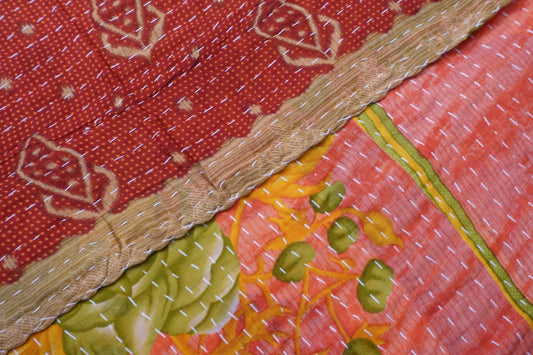 Reversable Vintage Sari Throw | 172