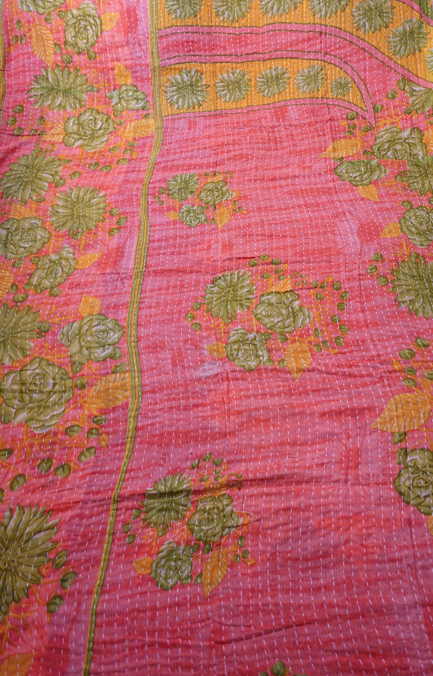 Reversable Vintage Sari Throw | 172
