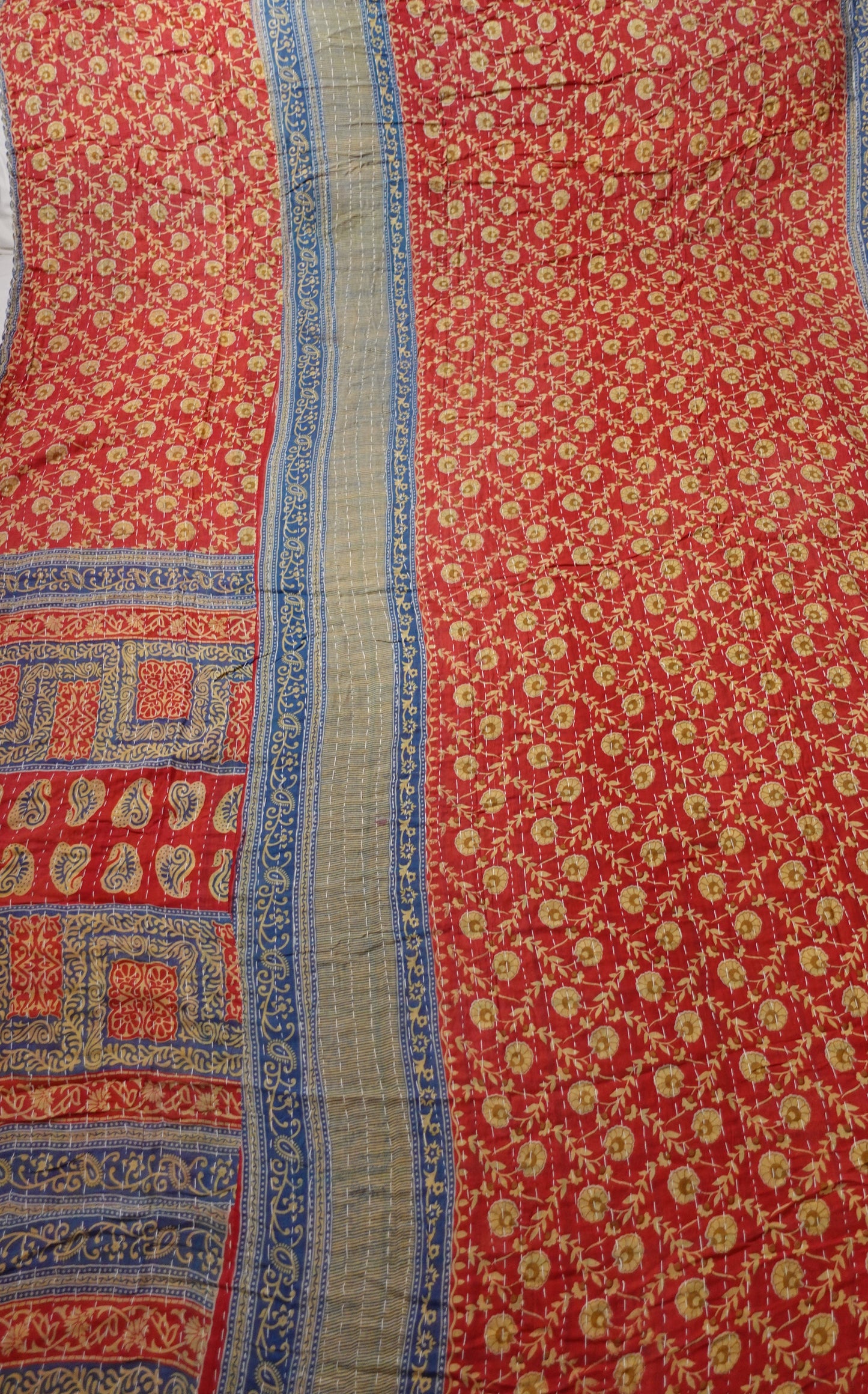 Reversable Vintage Sari Throw | 178
