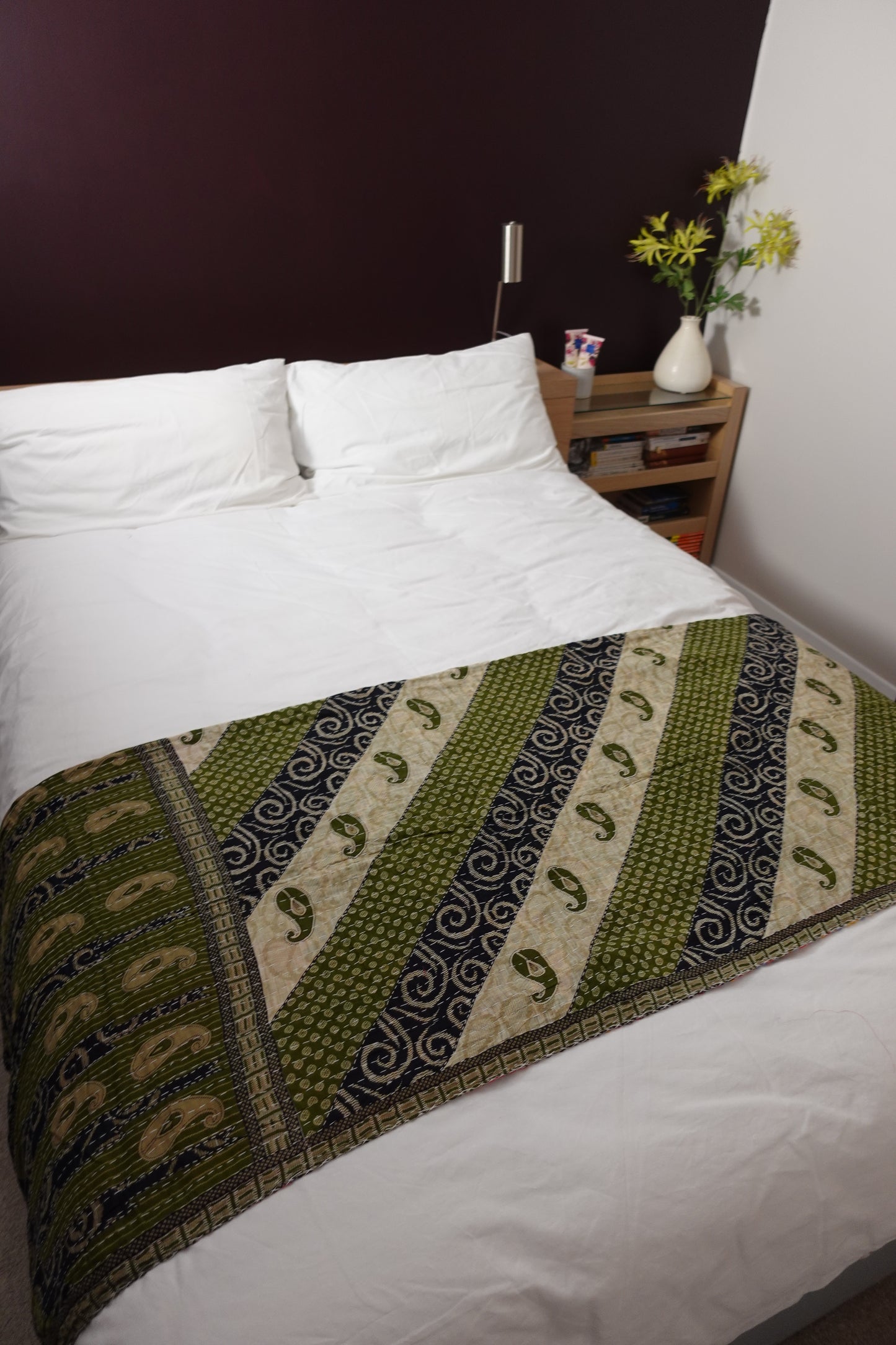 Reversable Vintage Sari Throw | 182